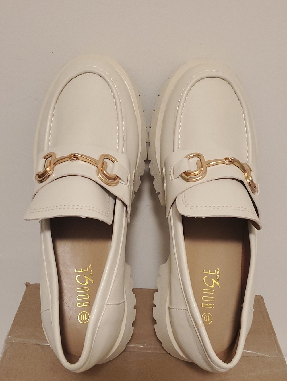 Rouge! Cream Loafers with Gold Chain Accent
